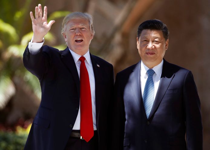 Collega's Donald Trump en Xi Jinping in betere tijden.