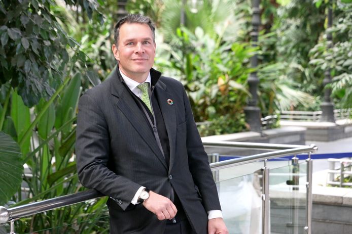 Bas Dekker, CEO van Soto Solar, gaat het grootste zonnepanelenpark van Europa gaat bouwen.