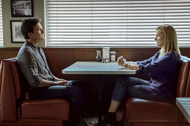 Scène uit Netflix-serie 'Ozark’ met Jason Bateman (als Marty) en Laura Linney (Wendy). Beeld Steve Dietl/Netflix