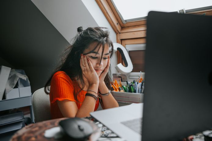 Foto ter illustratie. Dit is geen student die studeert in Twente.