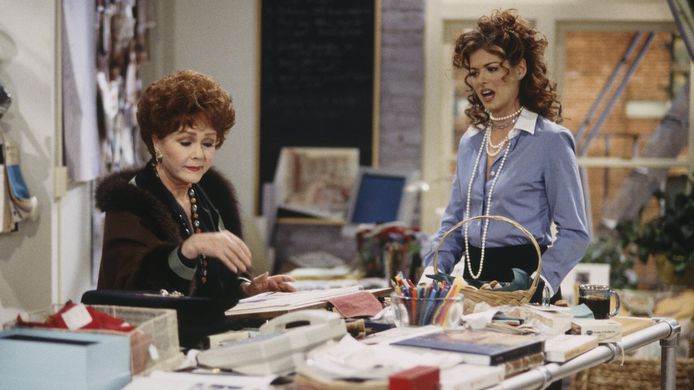 Debbie Reynolds and Debra Messing in Will & Grace.