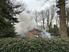 Vakantiehuisje in Ermelo loopt flinke schade op door brand