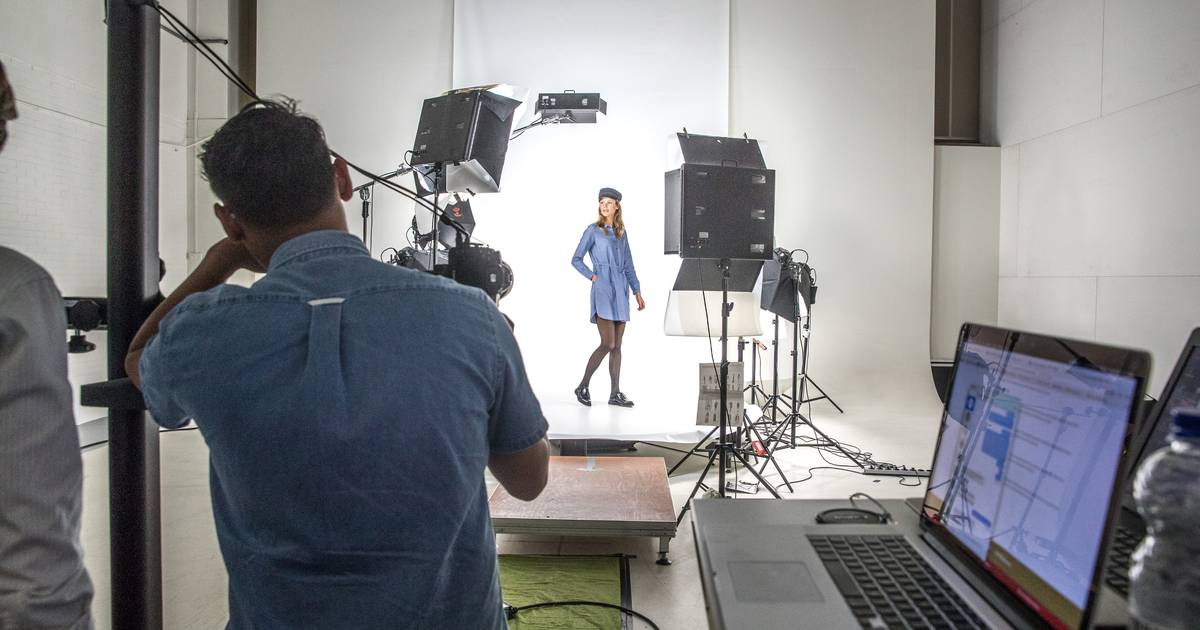 Topdrukte in eigen van Wehkamp in Zwolle Nieuws destentor.nl