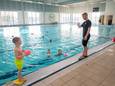 Ook de zwembaden, zoals die in Hilvarenbeek, hebben last van de gestegen energieprijzen.