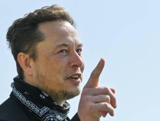 Elon Musk onthult Tesla Bot die saai werk moet overnemen