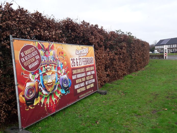 Banner voor het Karnaval Festival in Moergestel anno 2022, met onder meer de Snollekebollekes op het programma.
