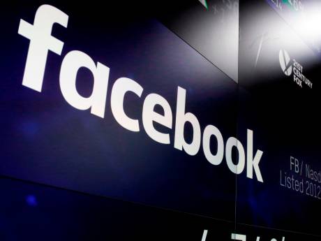 ‘Facebook betaalt tieners paar tientjes in ruil voor hun volledige privacy’