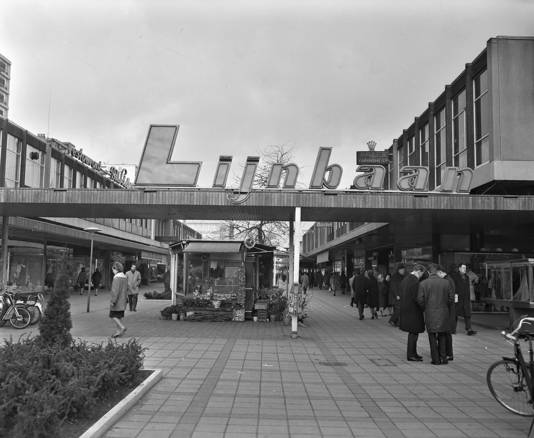 Lijnbaan In Oude Stijl Rotterdam Ad Nl
