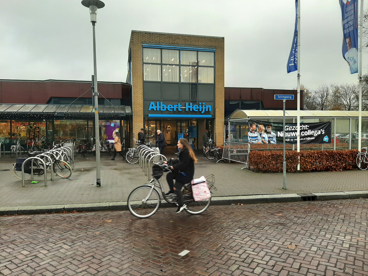 Boerenprotesten teisteren ook Albert Heijn in Apeldoorn ‘Hier word ik niet blij van’ Foto AD.nl