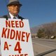Man (74) loopt kilometers ver om een nier te vinden voor zijn zieke vrouw