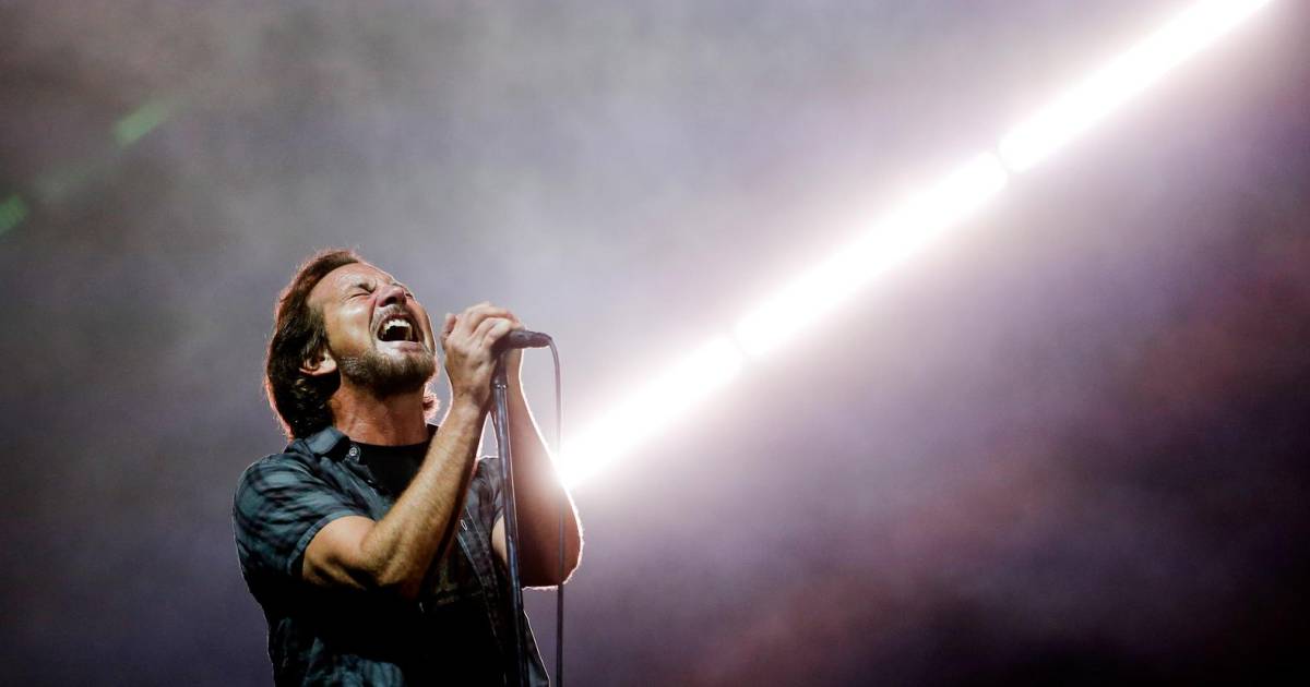 Pearl Jam frontman Eddie Vedder naar Amsterdam Show AD nl