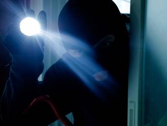 Woning doorzocht in Korte Heesdonkstraat