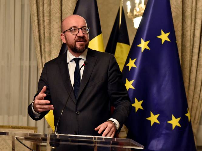Michel: “Ik vertrek in naam van de regering. Twee staatssecretarissen zullen drie N-VA-ministers vervangen”