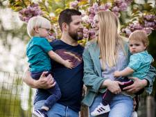 Sandra en Dave verliezen één van hun tweeling bij geboorte: ‘Zag ze al hand in hand door Disneyland stappen’