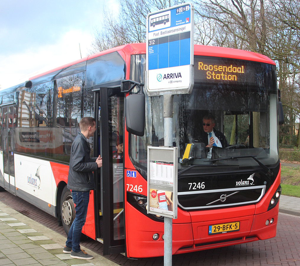 Openbaar vervoer in WestBrabant op de schop even bellen en de Edorpsbus rijdt voor in