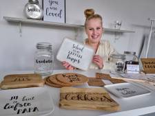 Door haar sierlijke handschrift begon Elise (20) haar eigen bedrijf