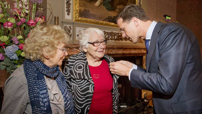 Verzetsstrijdster Truus Menger (92) overleden | Binnenland | AD.nl