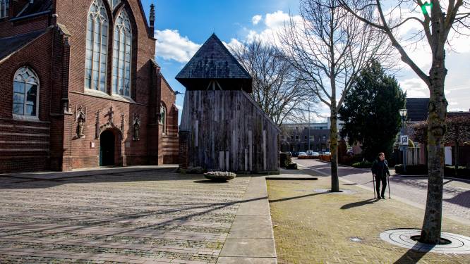Na Amsterdam, Londen en Toronto volgt nu ook  Bergeijk: letters BRGK op kerkplein 't Hof