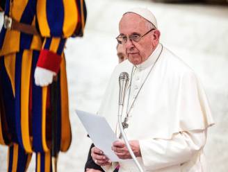 Paus Franciscus roept gelovigen op hun zonden tegenover het klimaat te erkennen