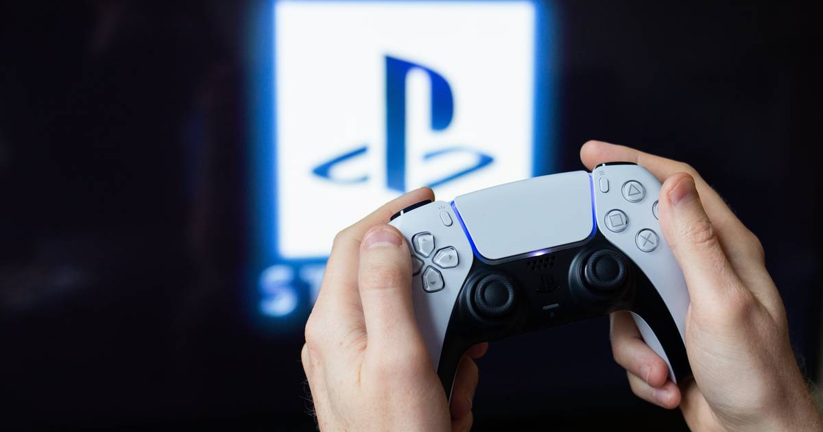 &laquo;Ingen PlayStation 5 for Sinterklaas&raquo;, 300 000 mennesker krever bare 1 800 spillkonsoller |  Spill