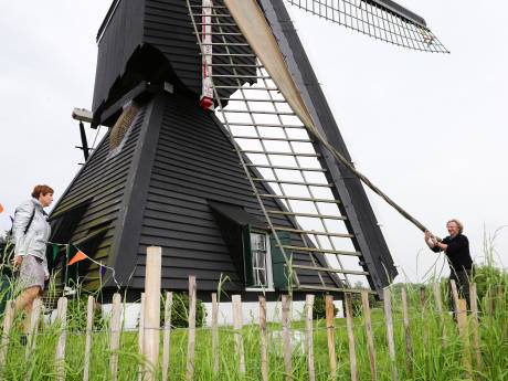 Gift van 4500 euro voor molen Ter Leede (bedoeld voor nieuwe zeilen op de wieken)