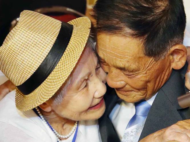 Tranen bij Koreaan Sang Chol (72) als hij zijn moeder (92) terugziet na 68 jaar