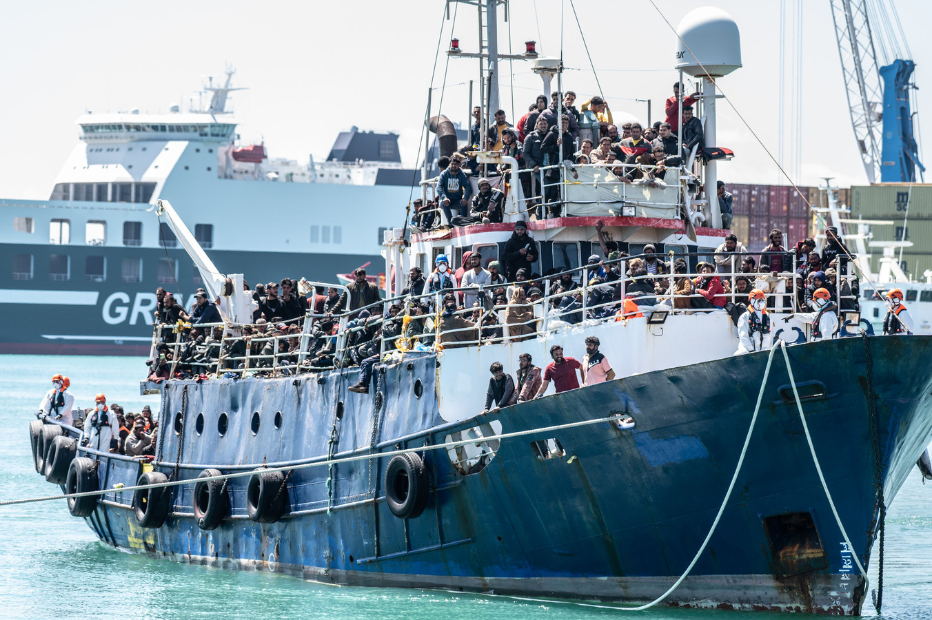 Meer Migranten Wagen Oversteek Hoe Nederland Zich Schrap Zet Voor Een Nieuw Opvangdrama Foto 4150