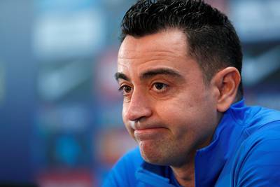 Xavi kan niet geloven dat Barcelona match niet mag uitstellen na coronagolf: “Dit is belachelijk