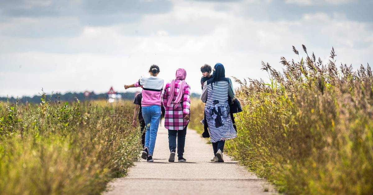 Inwoners Zuidbroek ongerust over komst asielzoeker | Groningen - AD