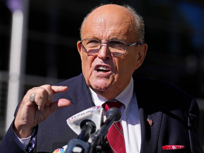 Giuliani klaagt Biden aan voor smaad: president noemde hem “Russische pion” tijdens debat