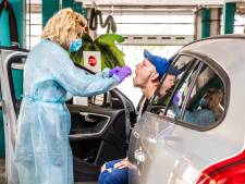 GGD schroeft aantal coronatesten per dag op met extra teststraat in Dordtse drive-through