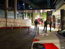 Dode man aangetroffen voor Wilminktheater in Enschede