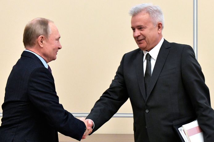 Vagit Alekperov met president Poetin.