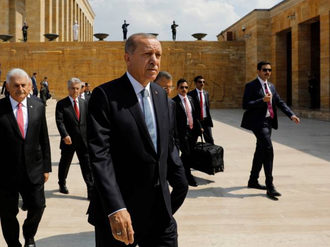 Turkije heeft luchtafweer nodig vindt Erdogan: "Desnoods produceren we zelf een gevechtsvliegtuig"