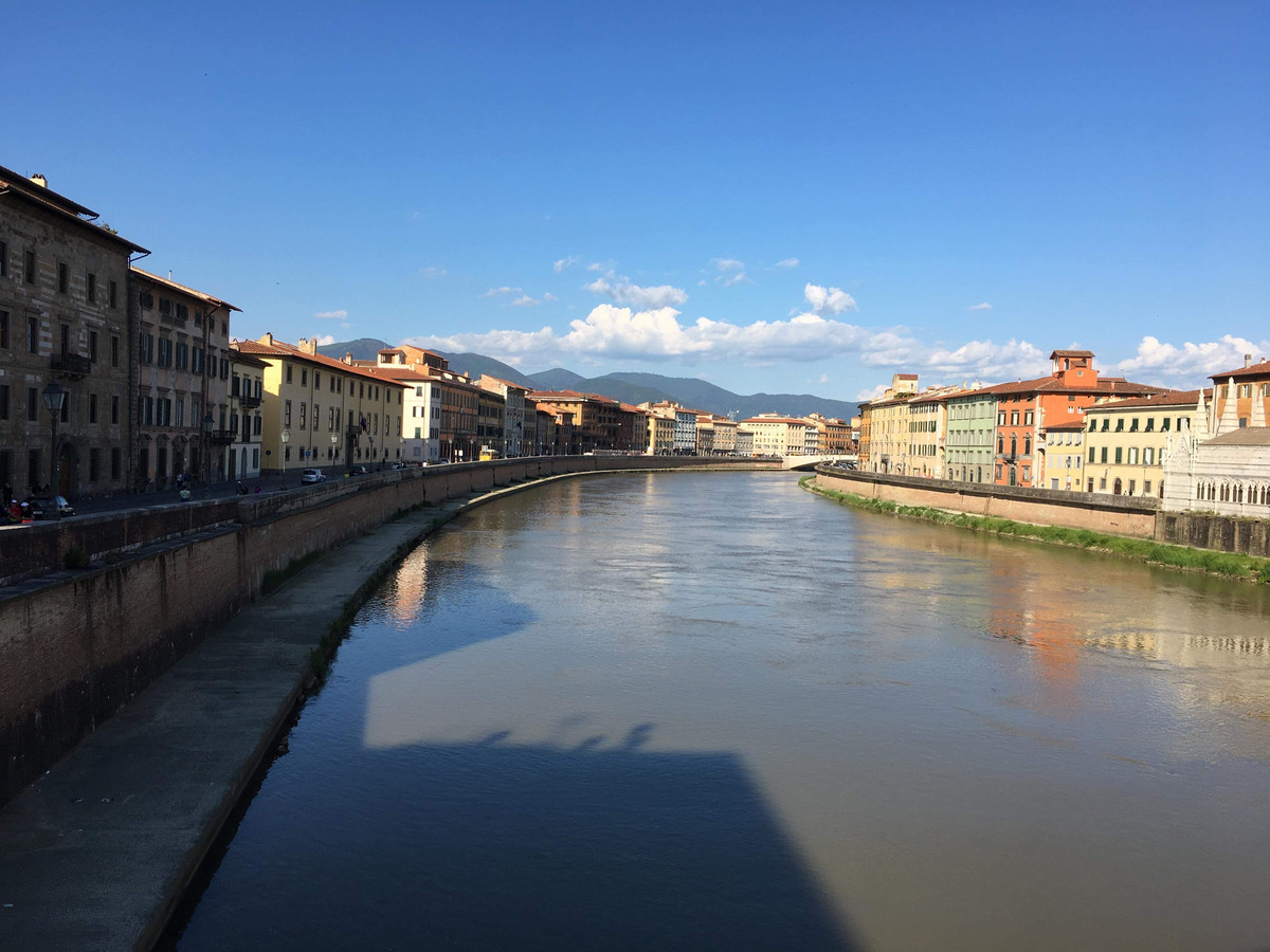 Het favoriete Italië van Frédèrique van Duppen: de rivier de Arno door Pisa