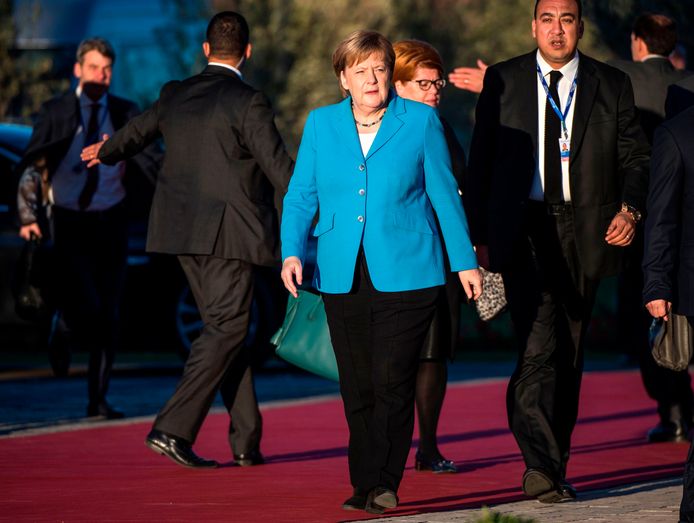 Angela Merkel komt aan bij de VN-conferentie in Marrakesh.