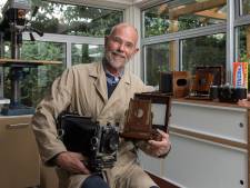 Jan restaureert oude fotocamera’s, maar ‘de camera van Paul Huf restaureer ik niet!’