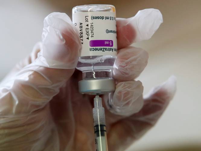 België wacht advies van EMA af over AstraZeneca-vaccin maar “kans is groot dat leeftijdsgrens wordt opgelegd”