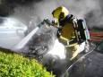 Auto in vlammen op in Den Bosch, politie vermoedt brandstichting