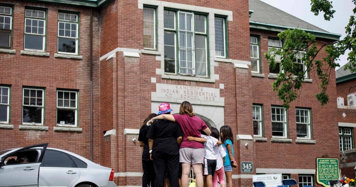 Gereja Kanada:  juta untuk korban sekolah asrama |  Luar negeri