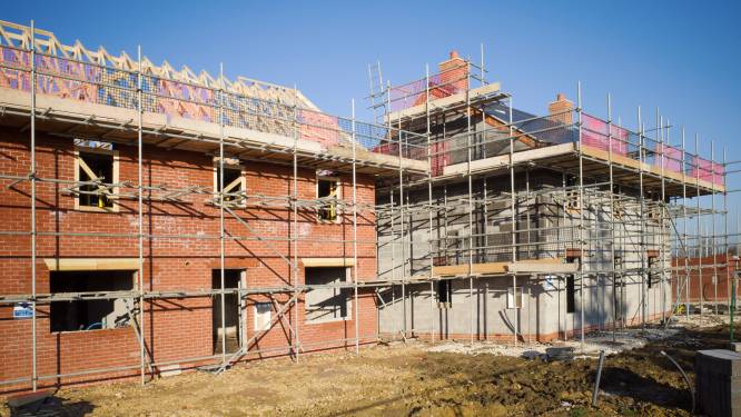 BOUW OP DRIFT (DEEL 2). De prijzen gaan door het dak: “Een huis bouwen, wie kan dat nog betalen?”