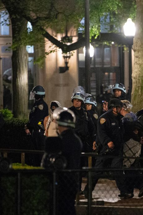 La police de New York déloge les étudiants pro-palestiniens réunis sur le campus de l’université Columbia