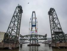 De Hef demonteren voor jacht Bezos een miljoenenklus? Welnee... simpel, kost maar een paar ton