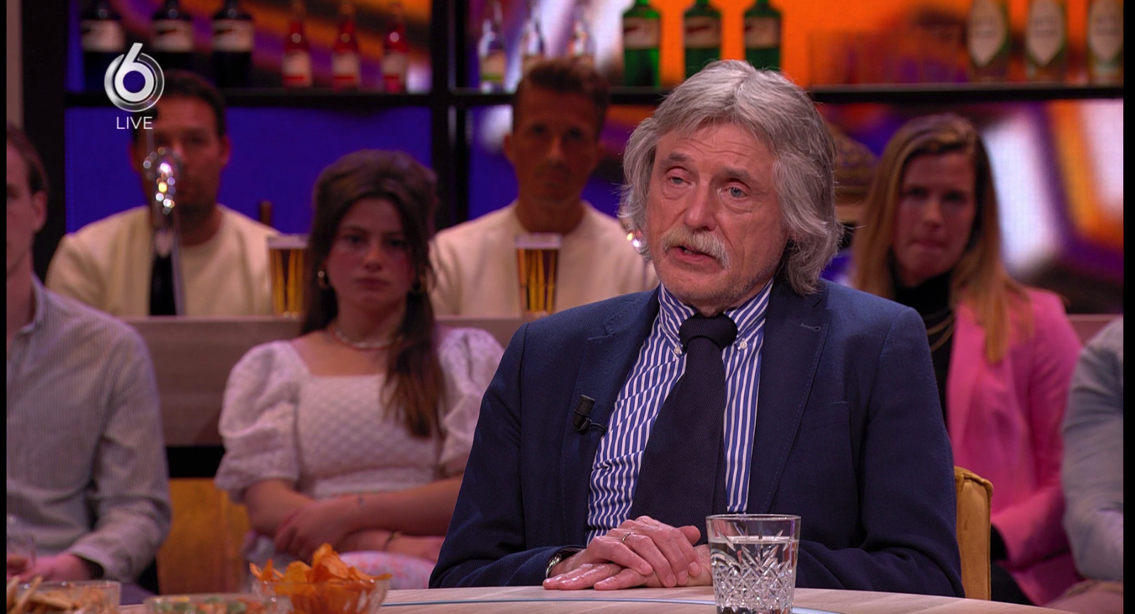 Johan Derksen Zegt Te Stoppen Met ‘vandaag Inside Na Heisa Rond Kaarsenverhaal “ik Ben Er 