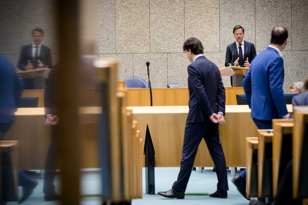 Klaver, Rutte en Asscher in het debat over de formatie. Beeld anp