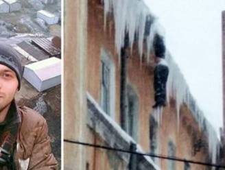Profklimmer hangt als ijskegel dood aan gebouw: Siberië staat voor mysterie