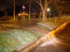 Straten blank na forse waterleidingbreuk in Zwolle