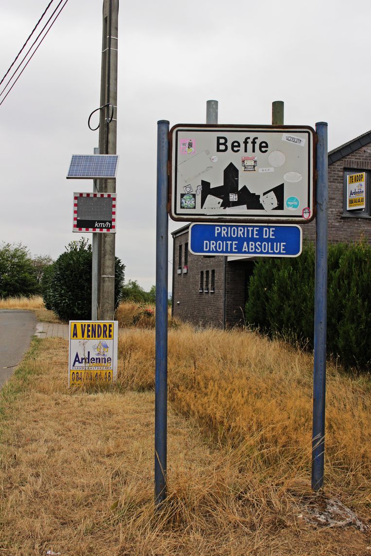 In Beffe staat heel wat te koop, maar voor inwoners is het vaak te hoog gegrepen. Beeld Michiel Martin