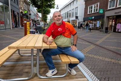 Bekende Achterhoeker Ercan wil zaterdag wéér de Turkse overwinning vieren: ‘Dit wordt niet onze laat