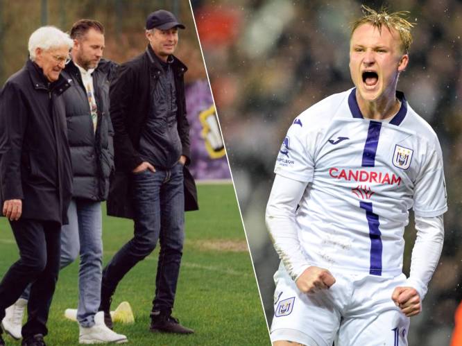 Deens bondscoach Hjulmand spreekt met z’n internationals op Neerpede: “Ik heb Dolberg Van Dijk zien aftroeven, als spits is hij totaalpakket”